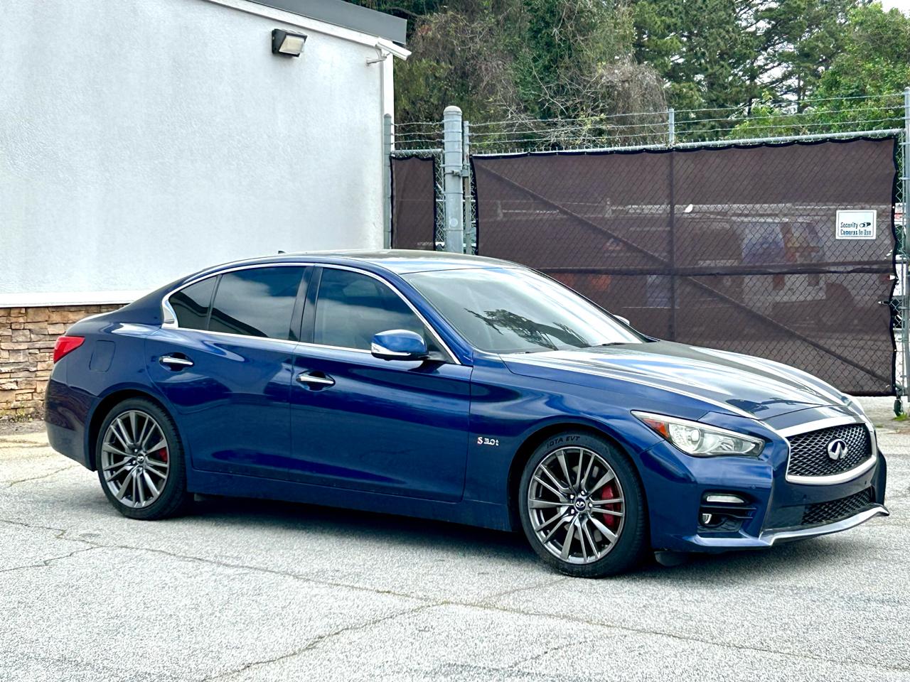 Infiniti Q50 Red Sport 400 2017