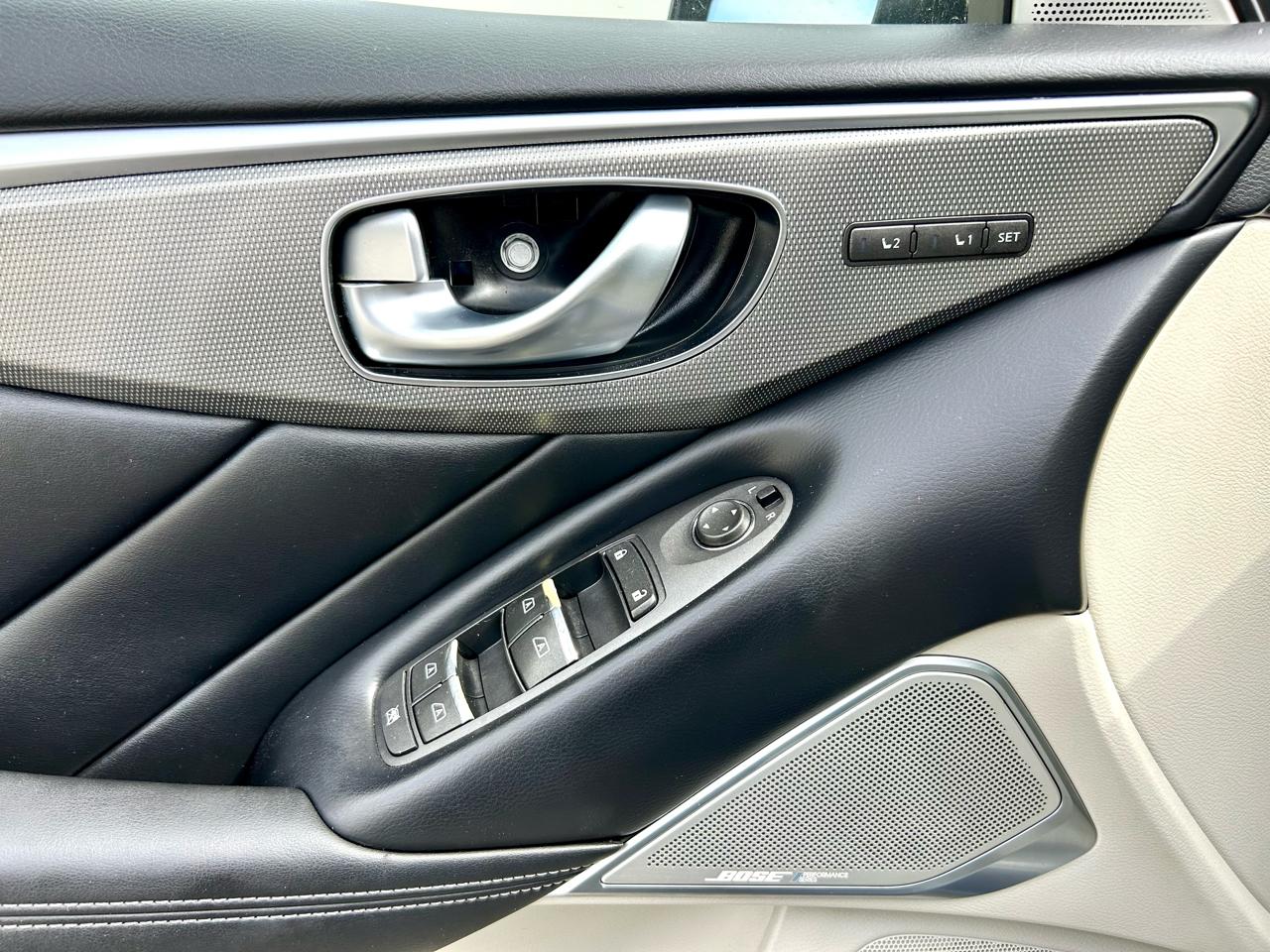 Infiniti Q50 Red Sport 400 2017