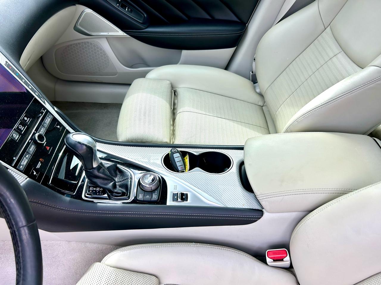 Infiniti Q50 Red Sport 400 2017