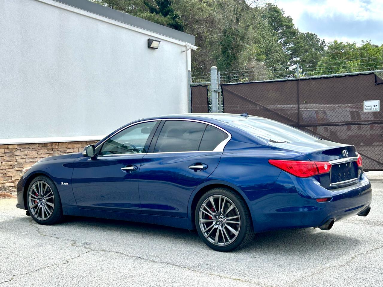 Infiniti Q50 Red Sport 400 2017