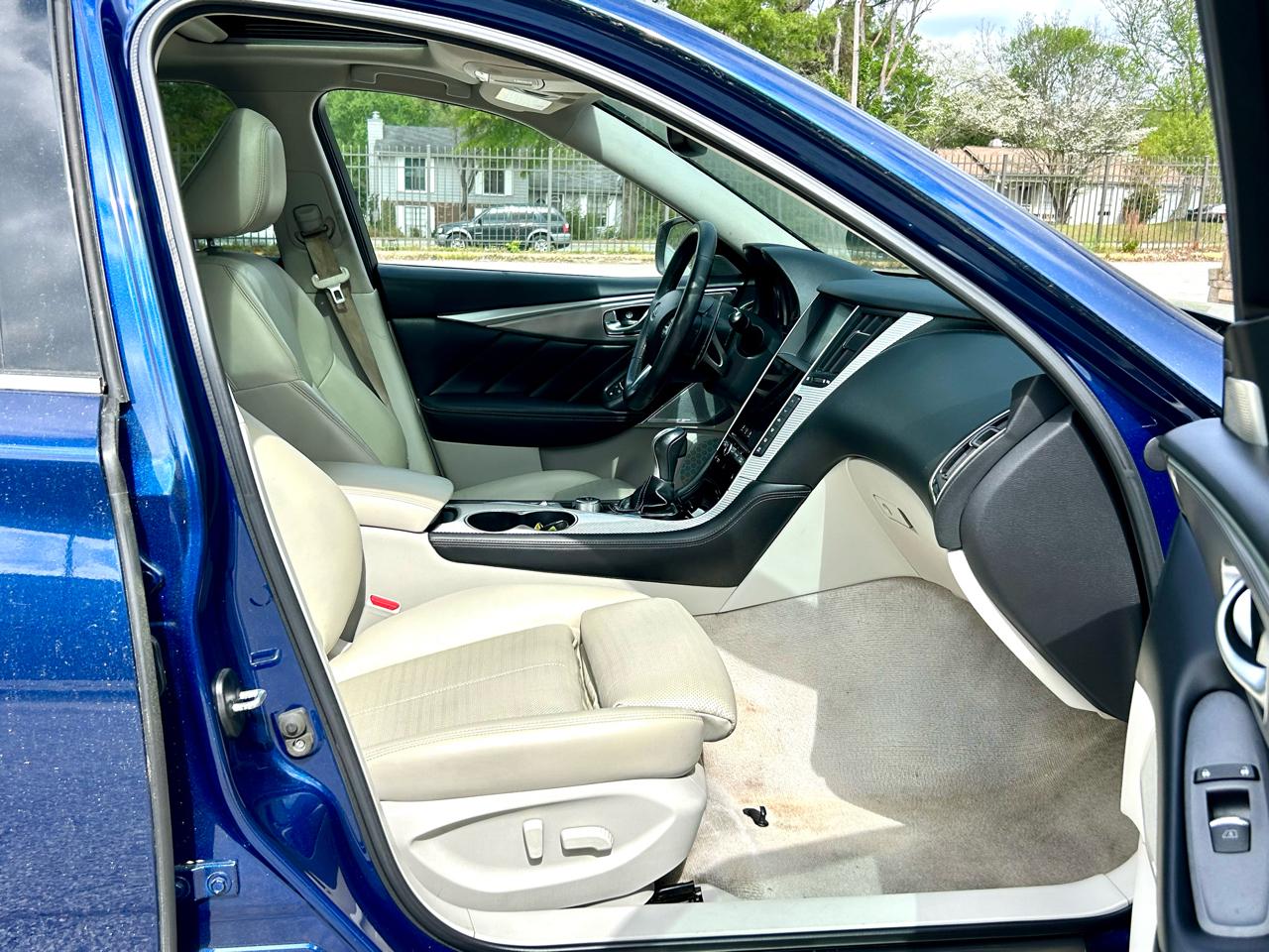 Infiniti Q50 Red Sport 400 2017