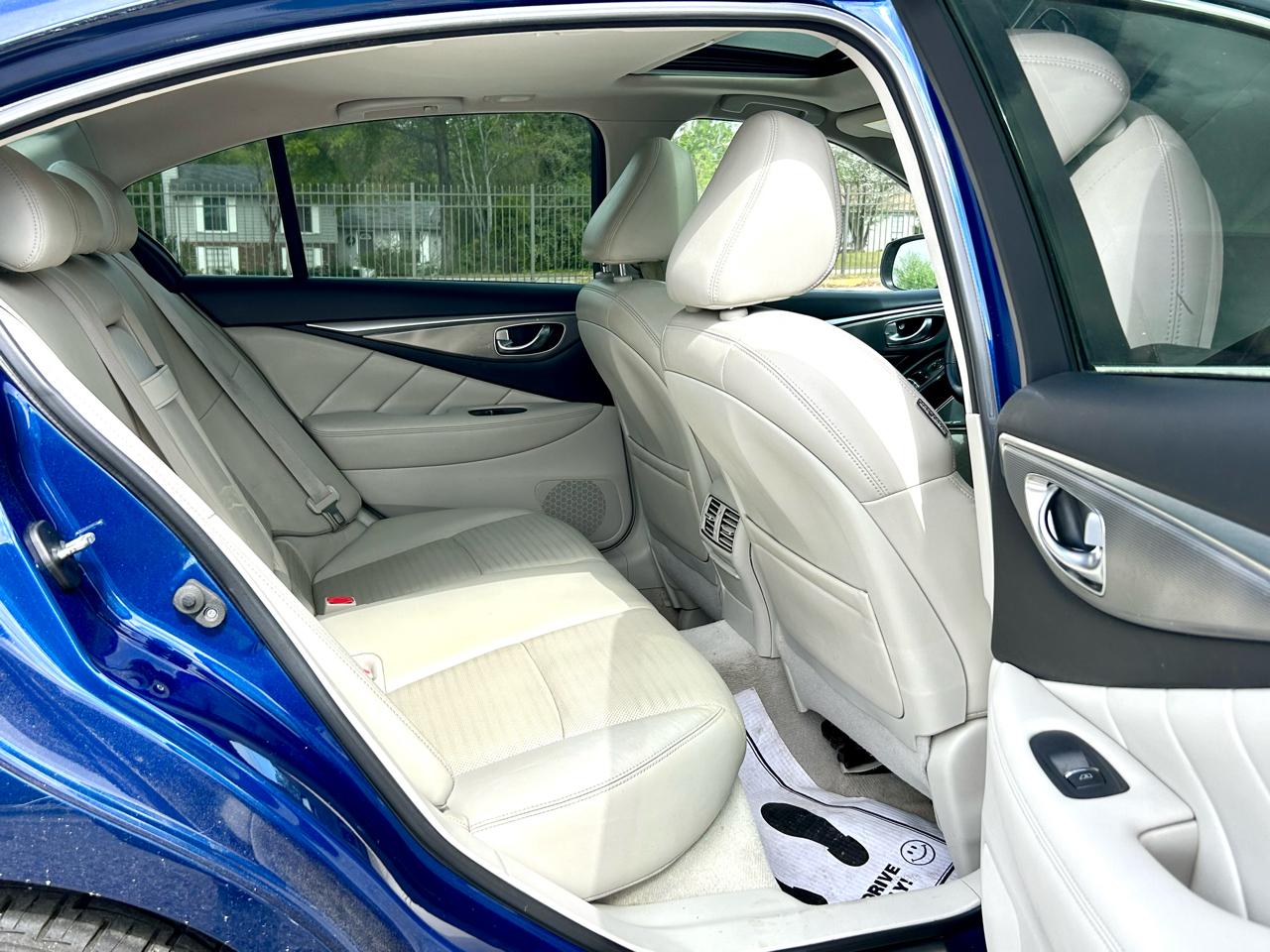 Infiniti Q50 Red Sport 400 2017