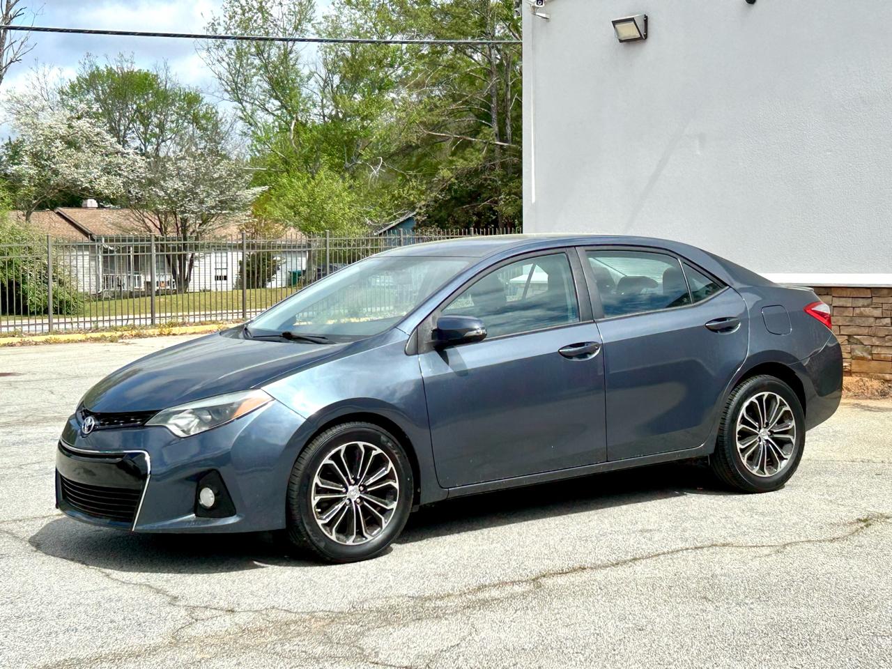 Toyota Corolla S 4D Sedan 2015