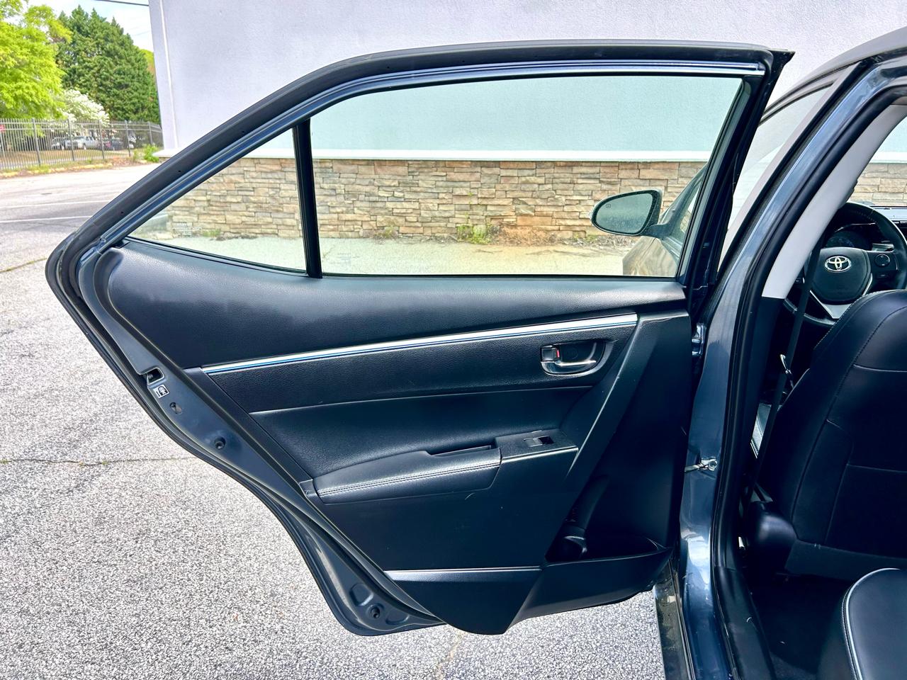 Toyota Corolla S 4D Sedan 2015