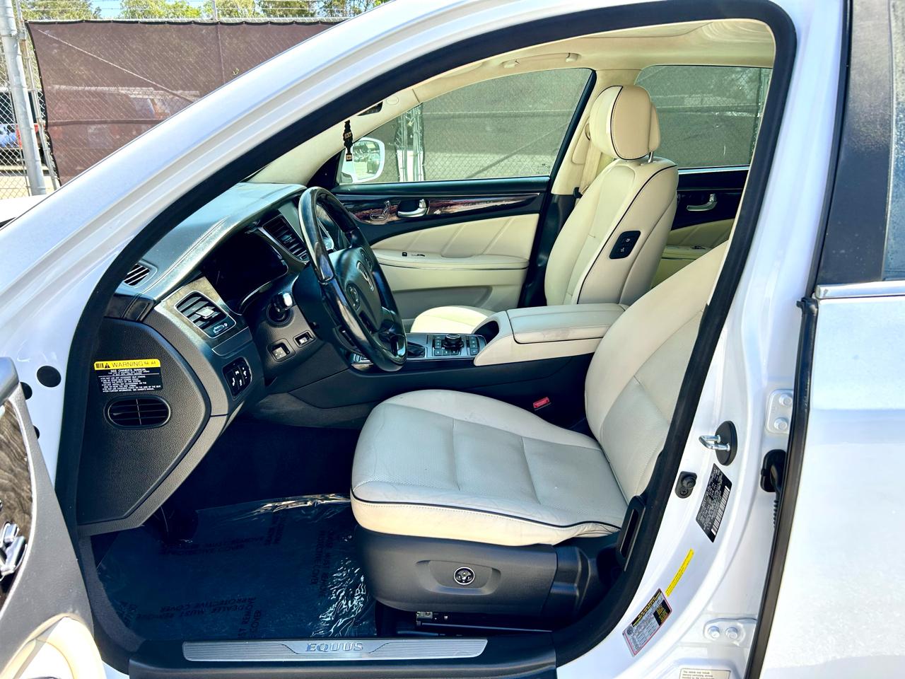 Hyundai Equus Signature 2014