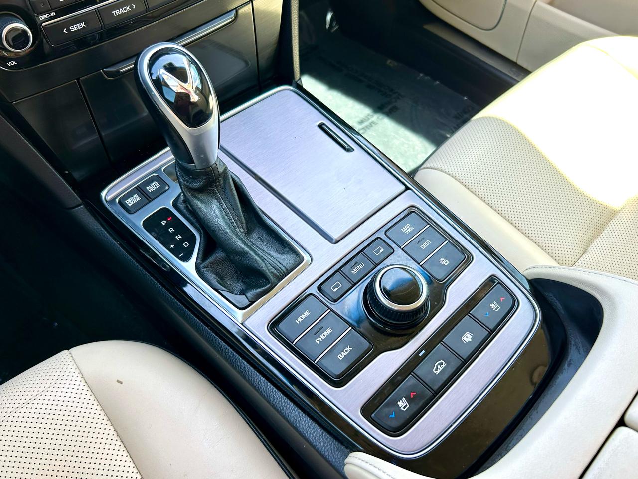 Hyundai Equus Signature 2014