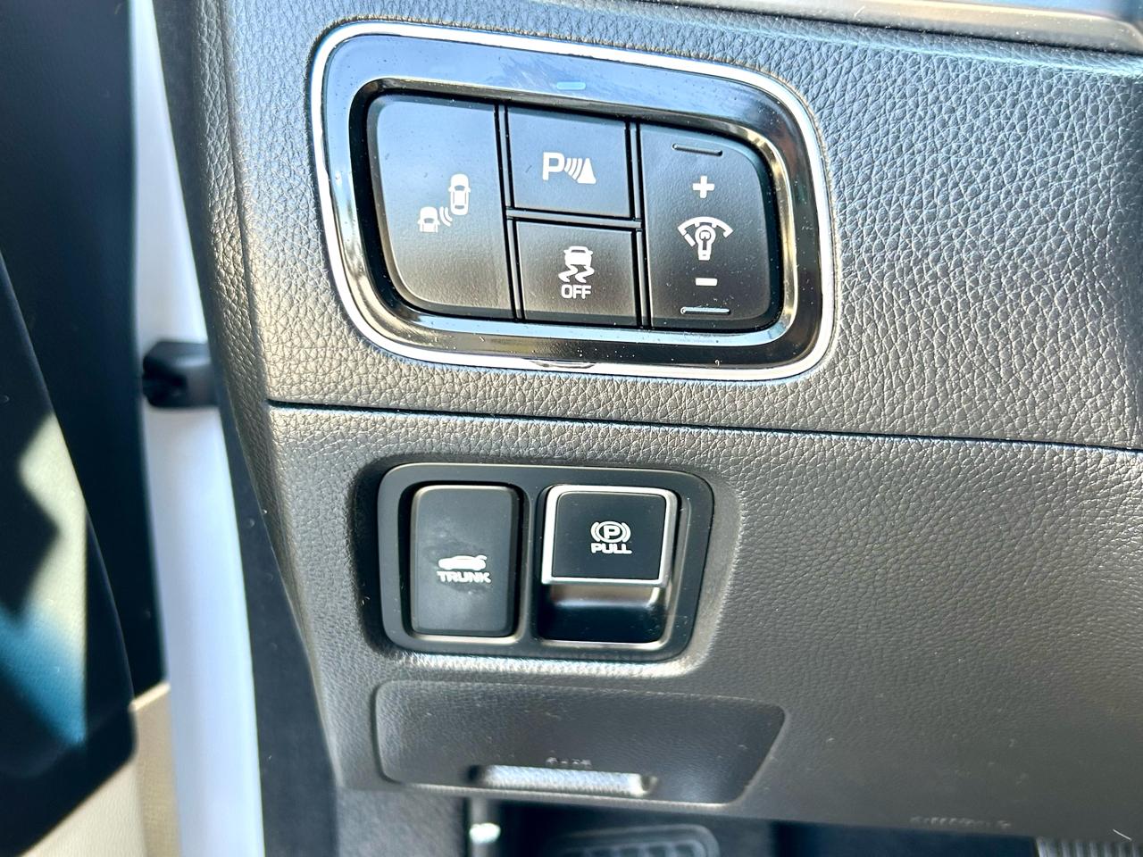 Hyundai Equus Signature 2014