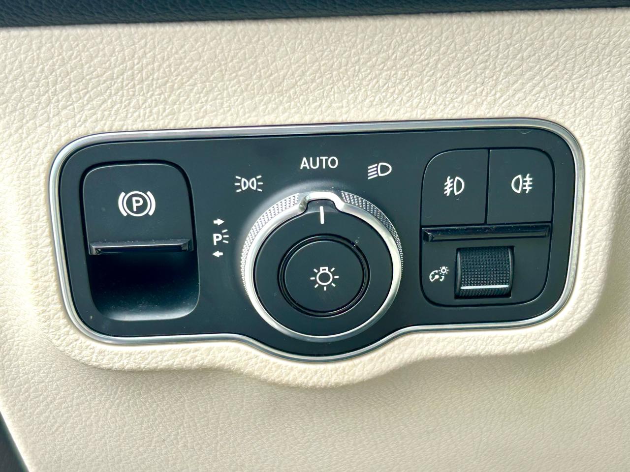 Mercedes-Benz GLB-Class GLB 250 4MATIC 2021