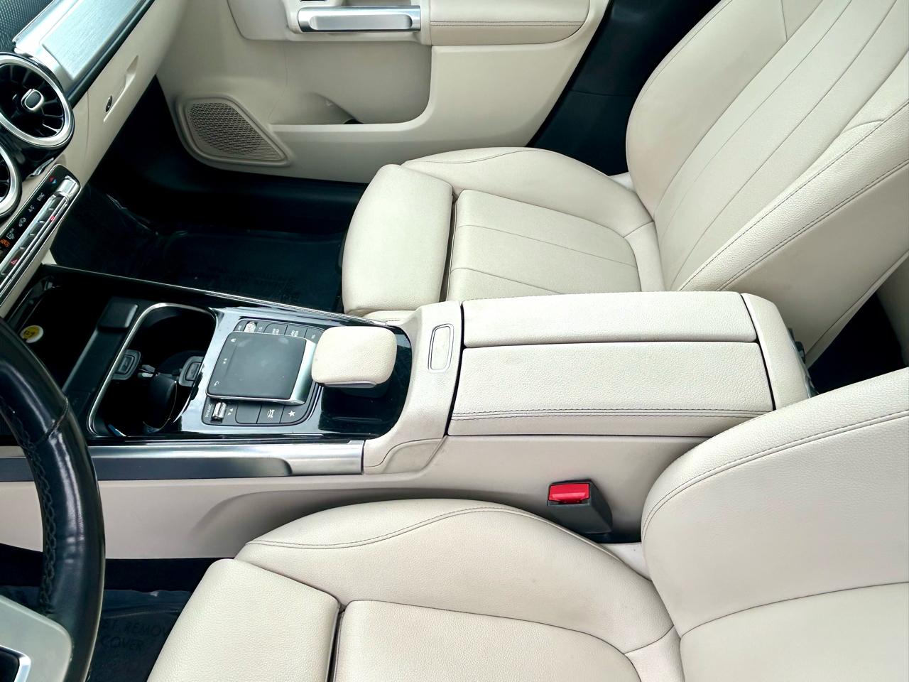 Mercedes-Benz GLB-Class GLB 250 4MATIC 2021