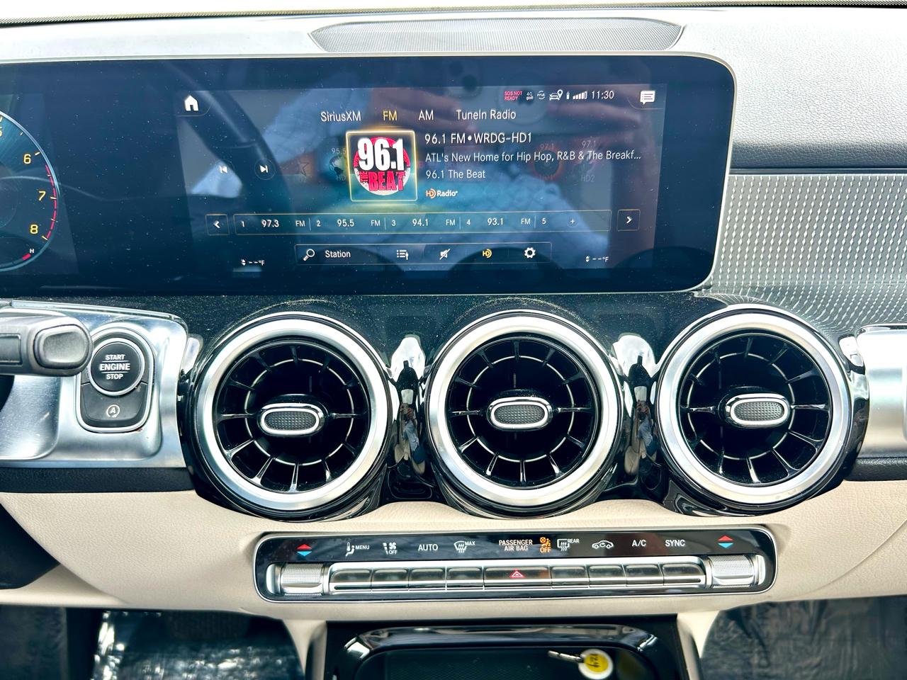 Mercedes-Benz GLB-Class GLB 250 4MATIC 2021