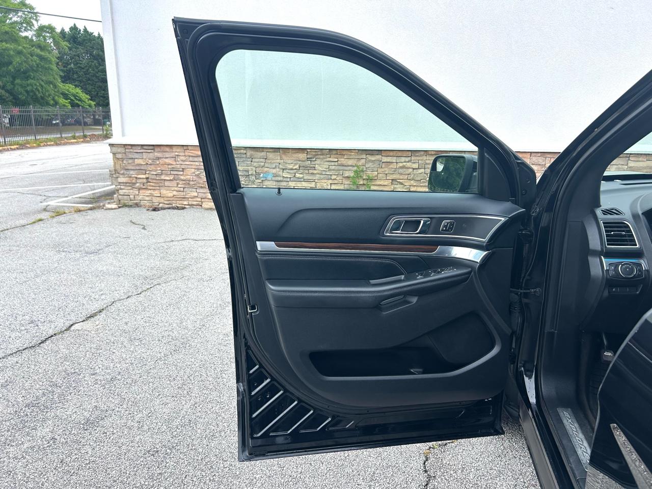 Ford Explorer Limited 4WD 2016