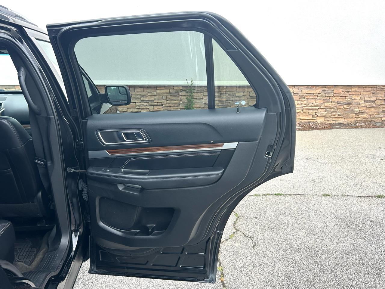 Ford Explorer Limited 4WD 2016