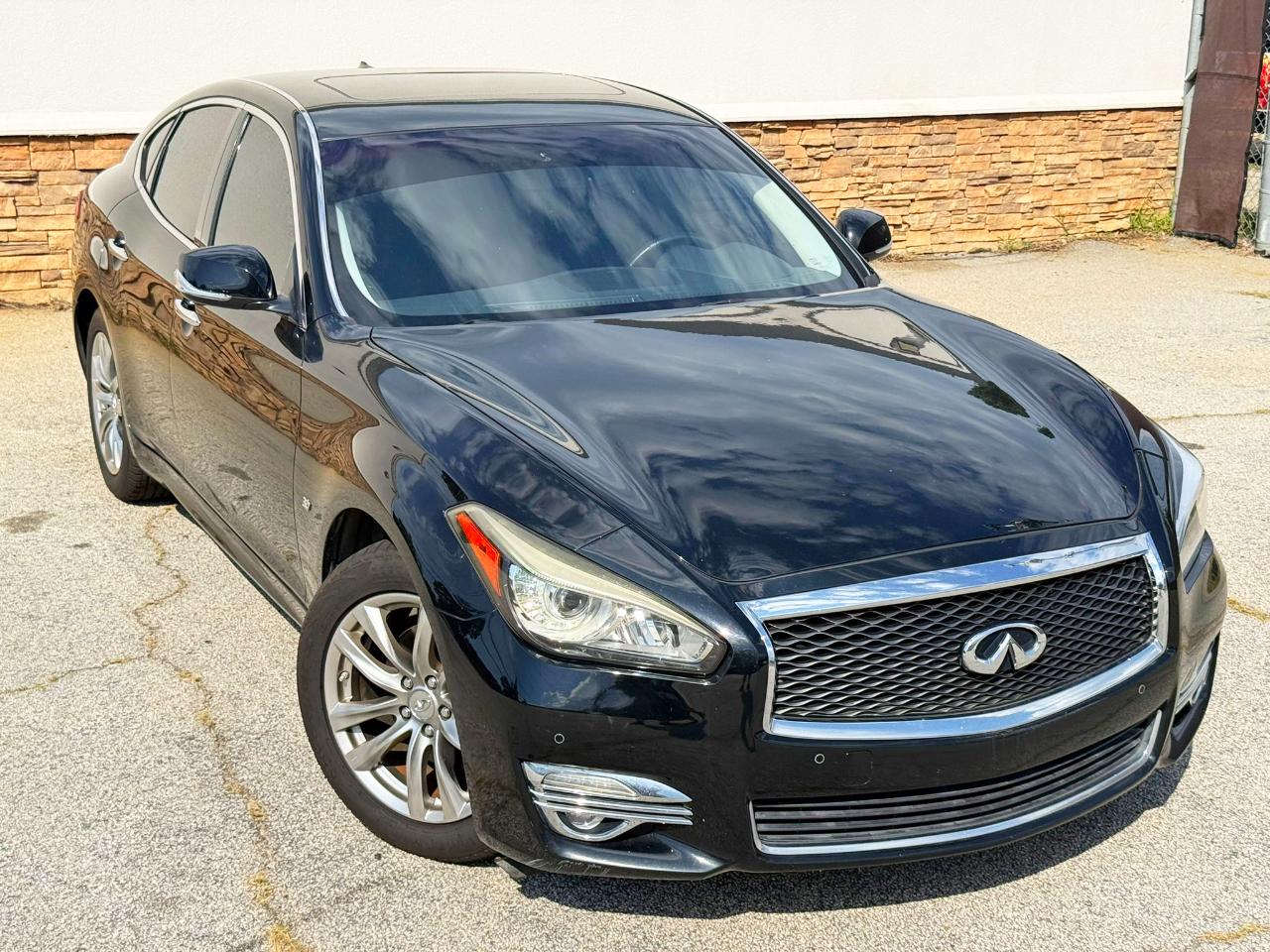 Infiniti Q70 3.7 2018