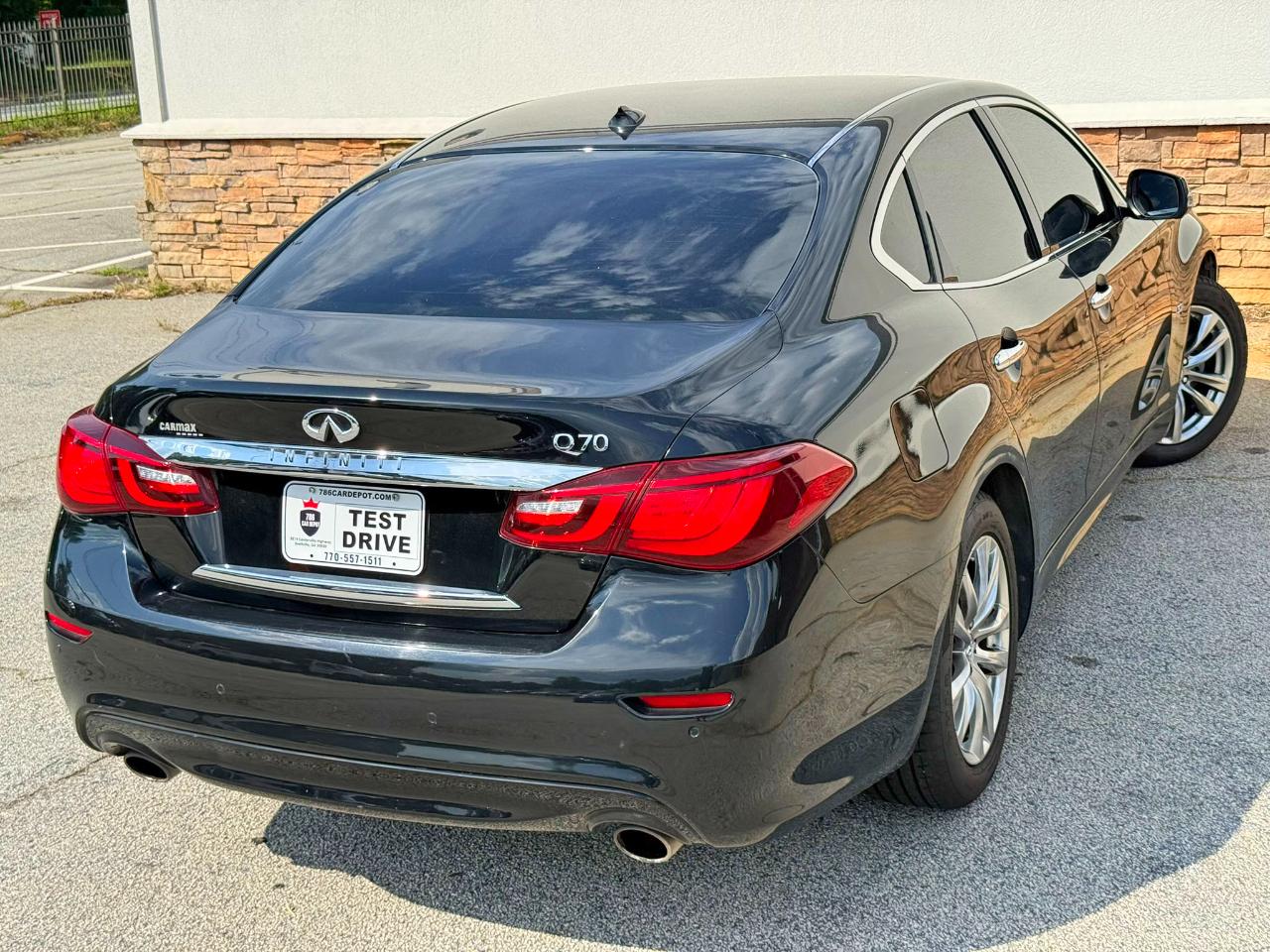 Infiniti Q70 3.7 2018
