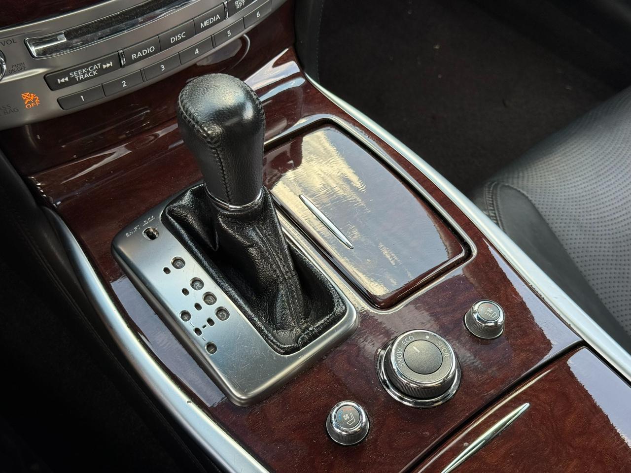 Infiniti Q70 3.7 2018