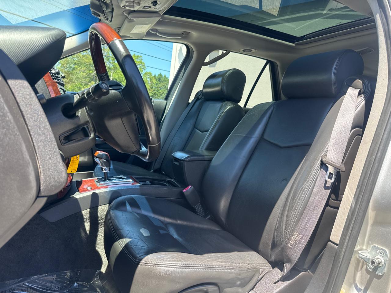 Cadillac SRX V6 2006