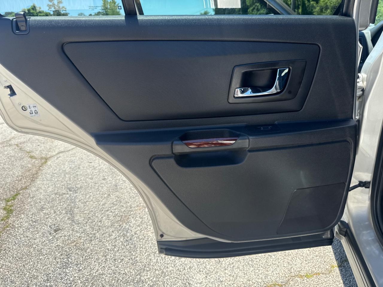 Cadillac SRX V6 2006