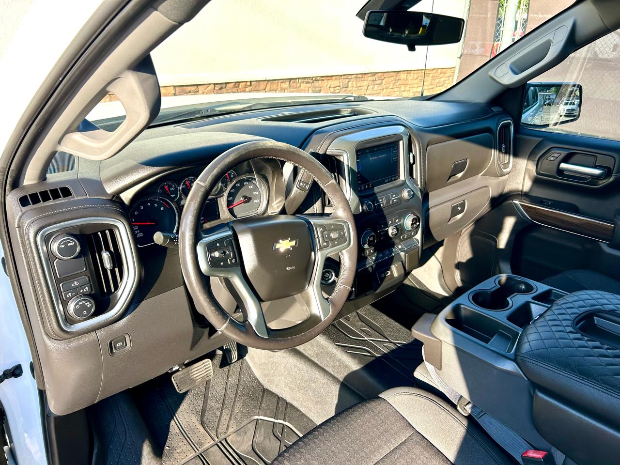 Chevrolet Silverado 1500 LT Crew Cab 2WD 2021