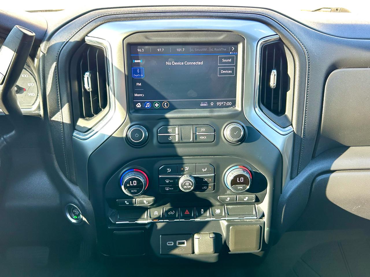 Chevrolet Silverado 1500 LT Crew Cab 2WD 2021