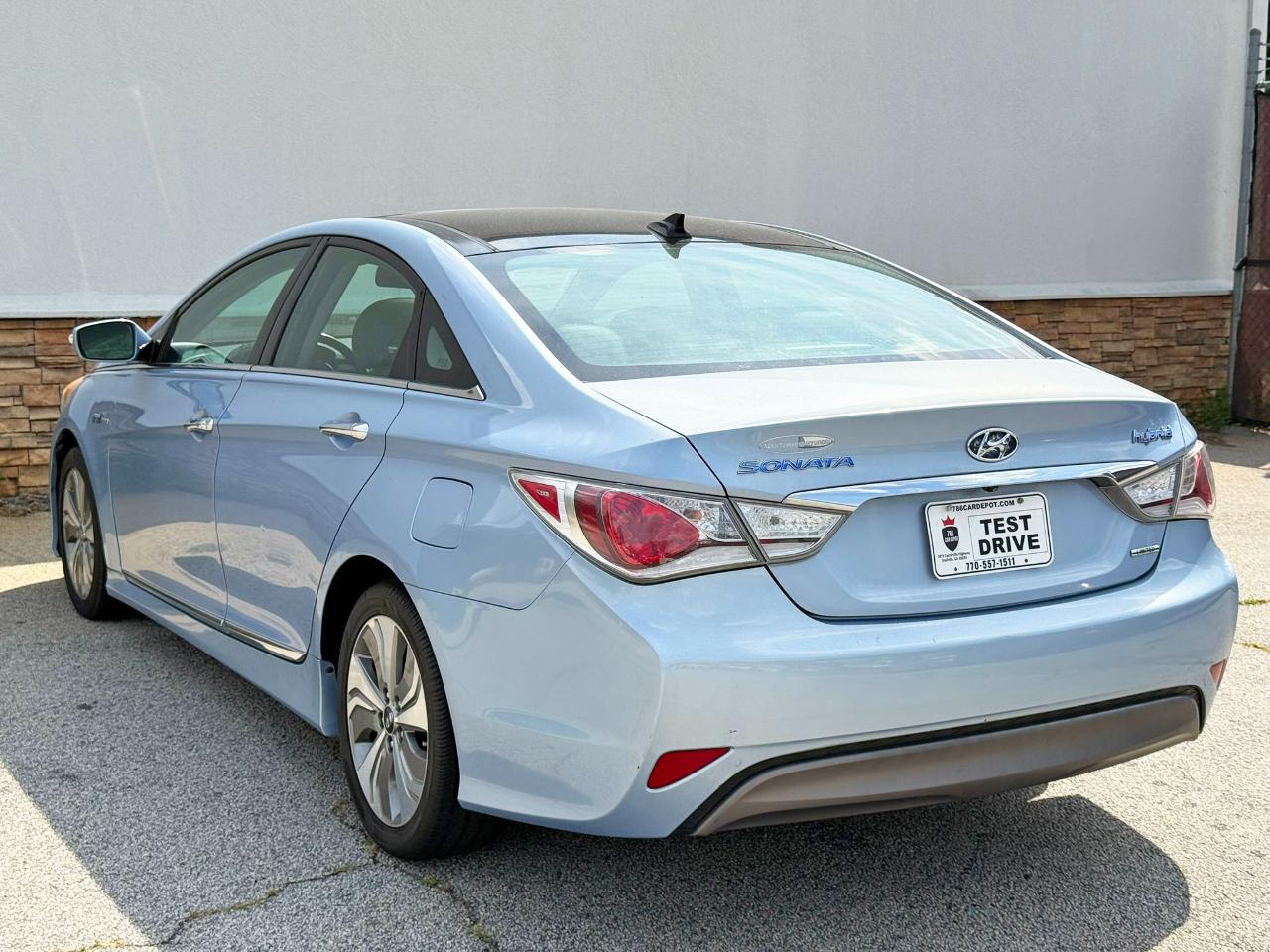 Hyundai Sonata Hybrid Sedan 2013