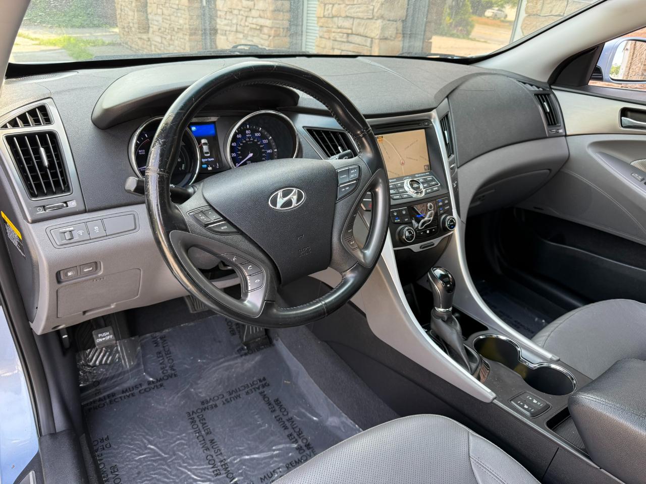 Hyundai Sonata Hybrid Sedan 2013