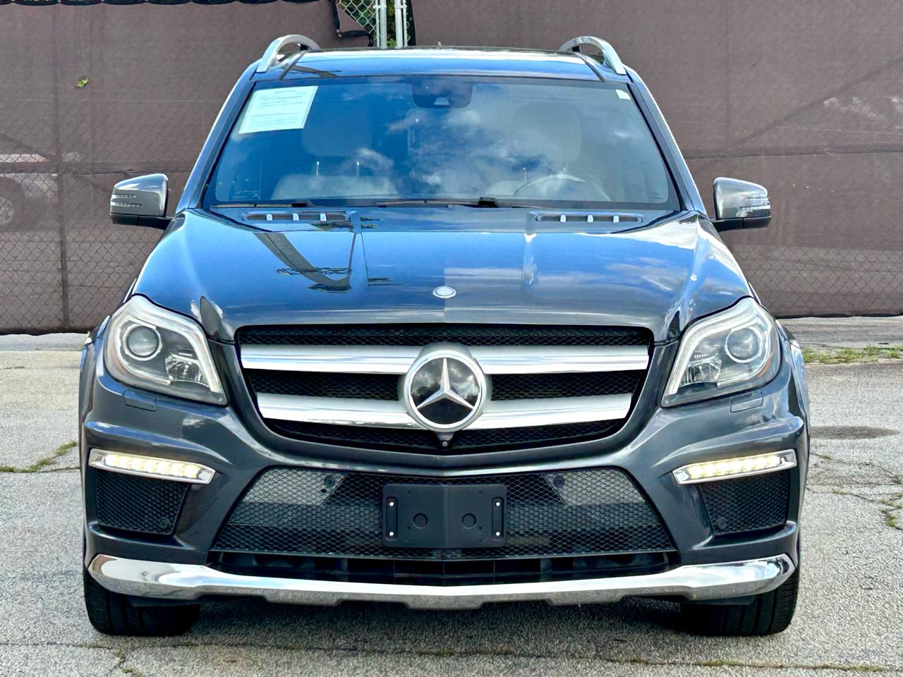 Mercedes-Benz GL-Class GL550 4MATIC 2016