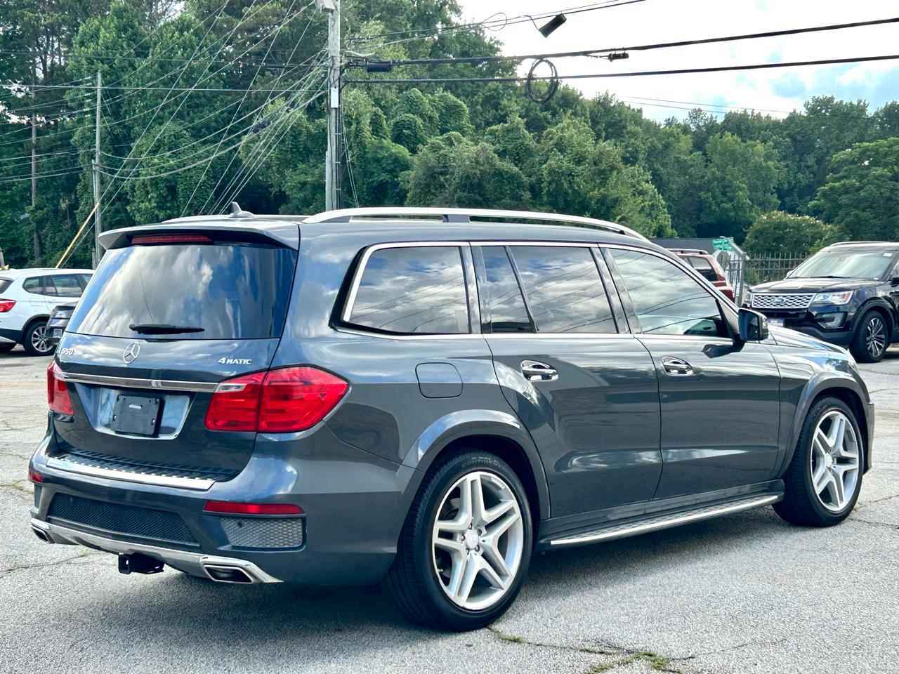 Mercedes-Benz GL-Class GL550 4MATIC 2016