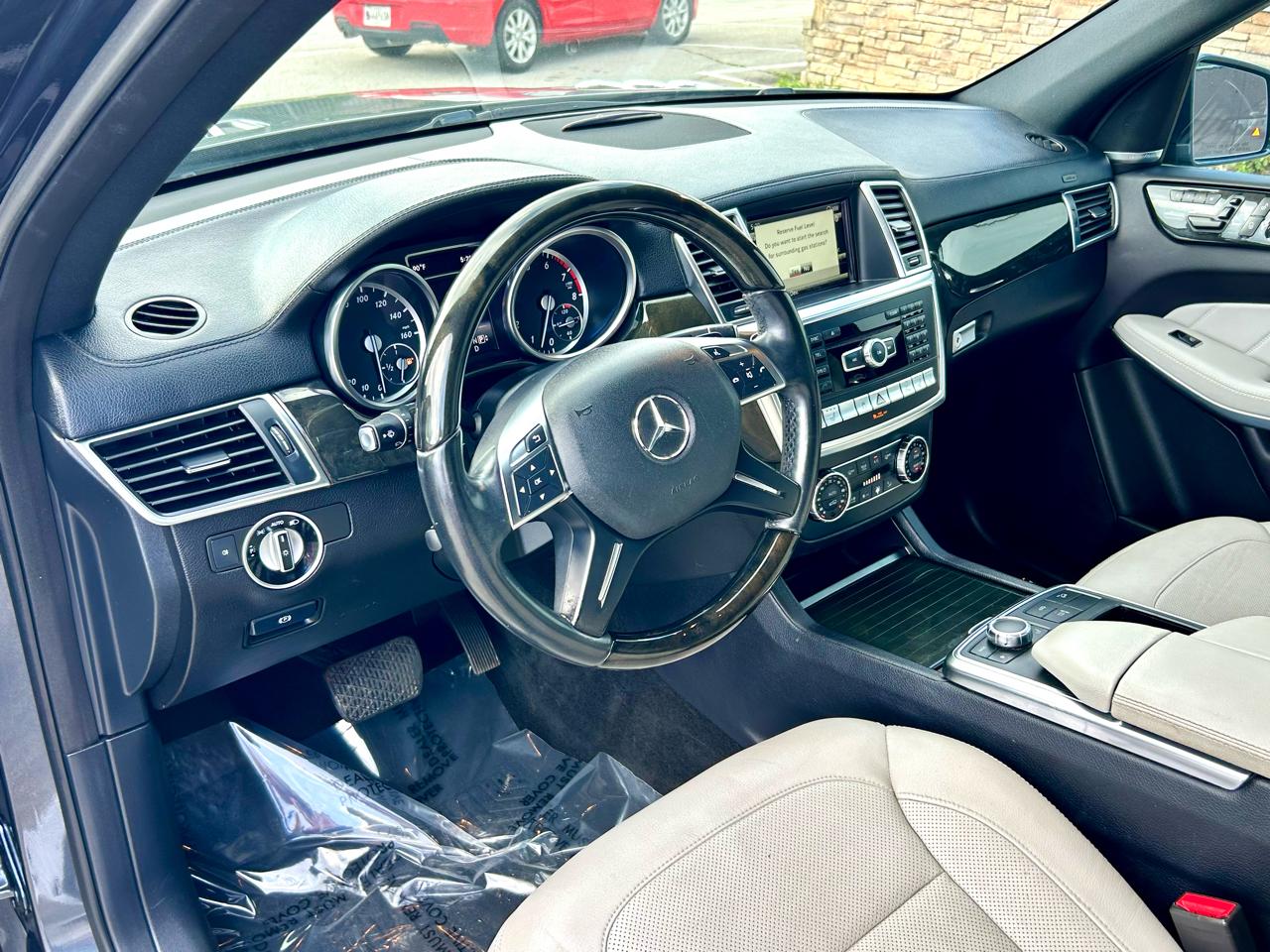 Mercedes-Benz GL-Class GL550 4MATIC 2016