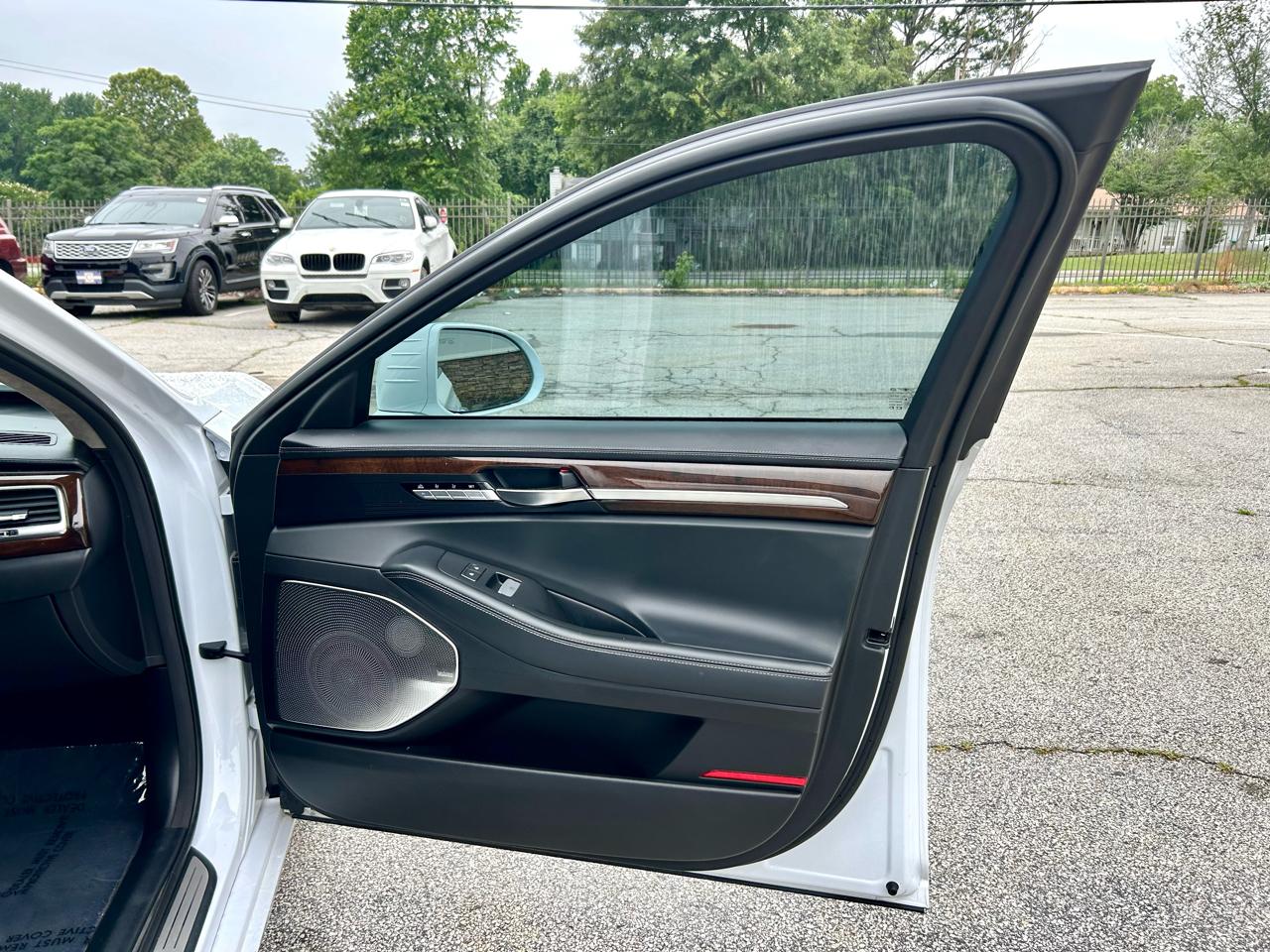 Genesis G90 Ultimate 2019