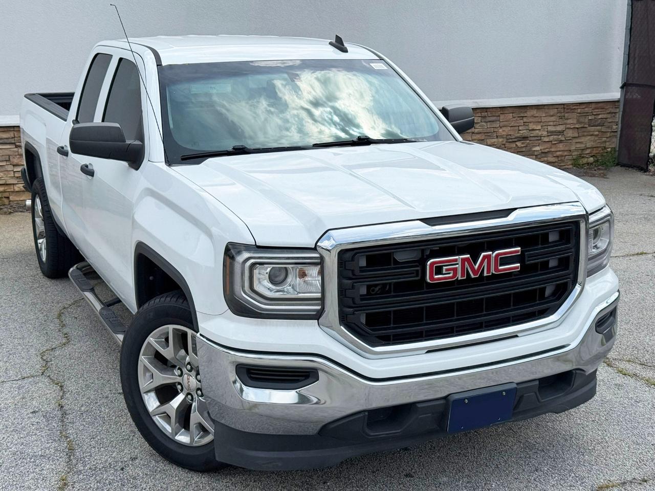 GMC Sierra 1500 Base Double Cab 2WD 2016