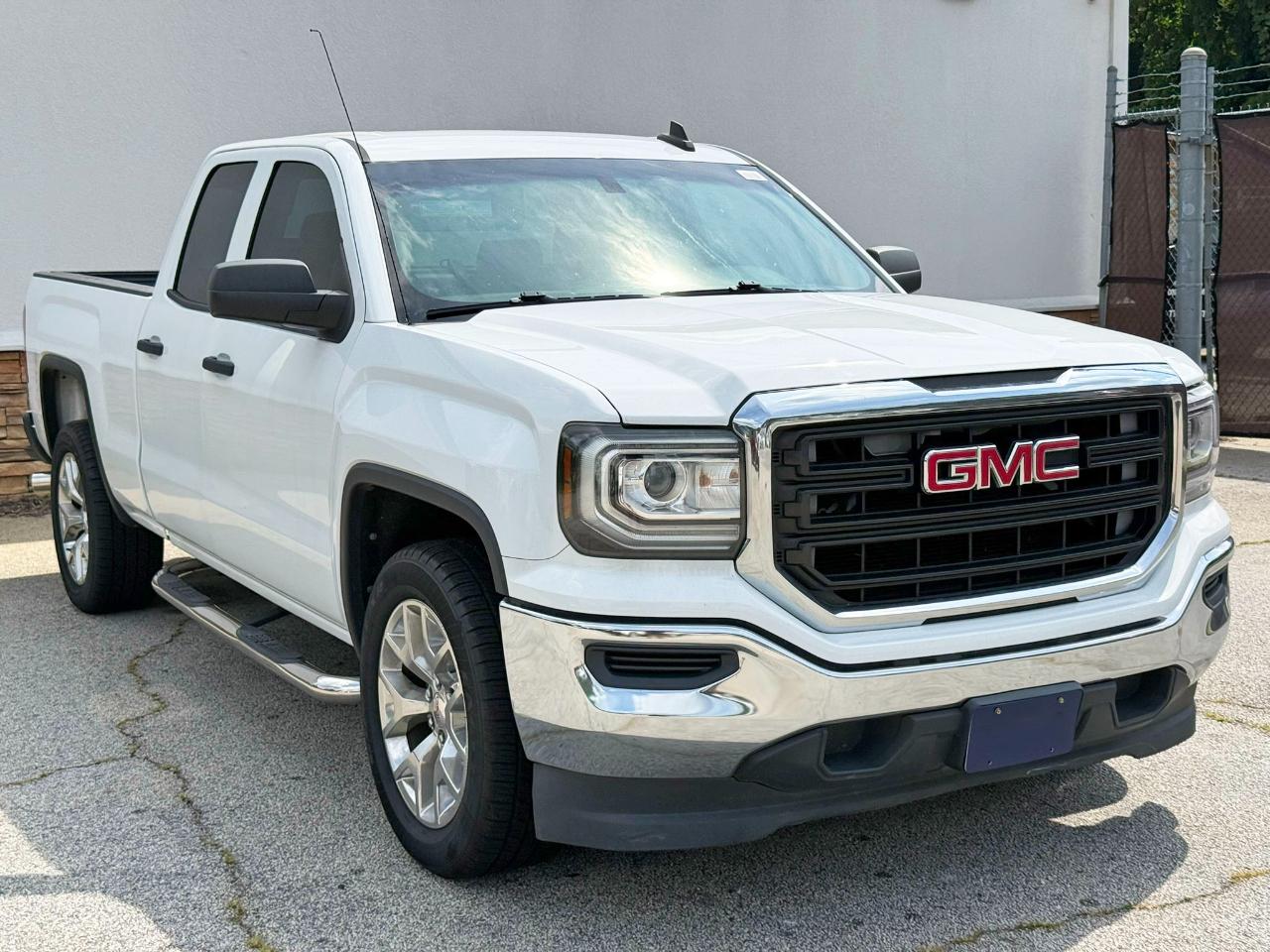 GMC Sierra 1500 Base Double Cab 2WD 2016