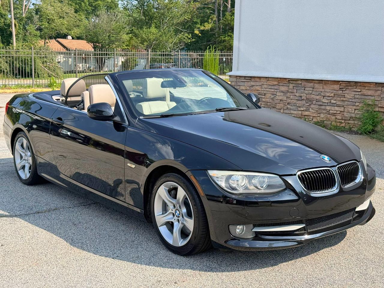 BMW 3-Series 335i Convertible 2013