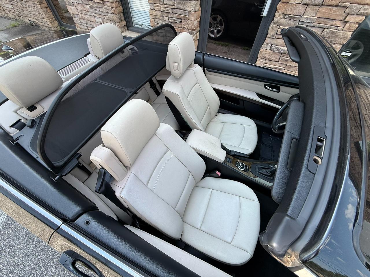 BMW 3-Series 335i Convertible 2013