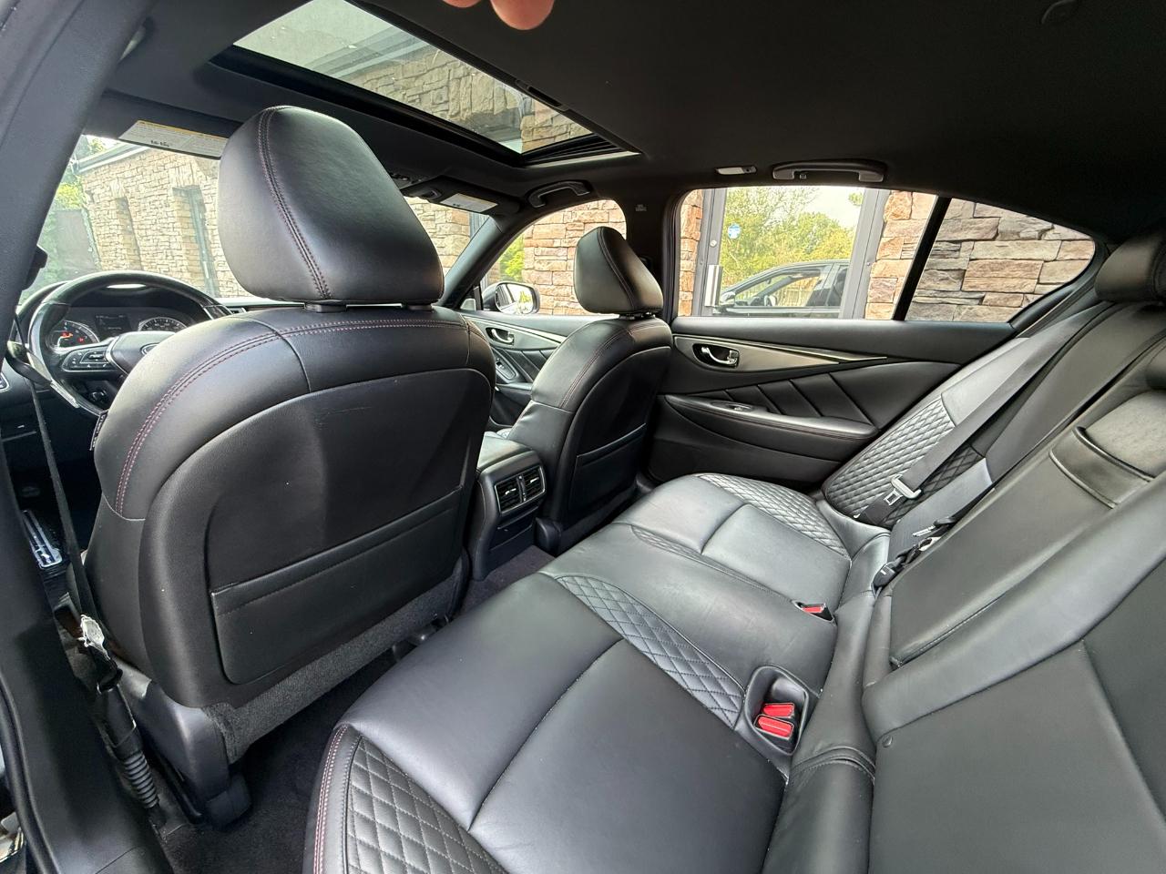 Infiniti Q50 Red Sport 400 2018