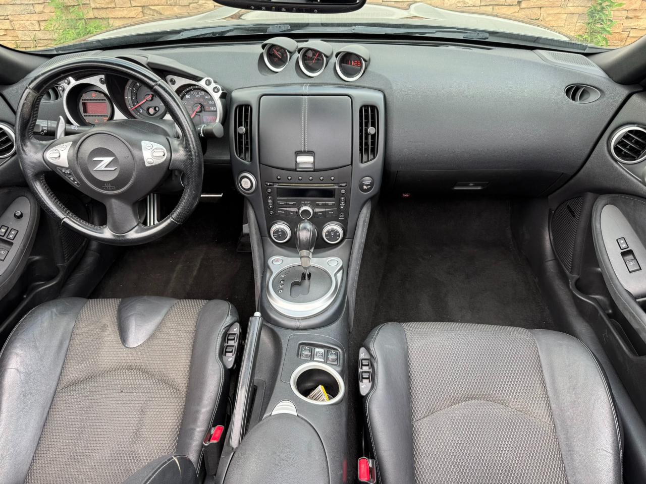 Nissan Z 370Z Roadster Touring 7AT 2014