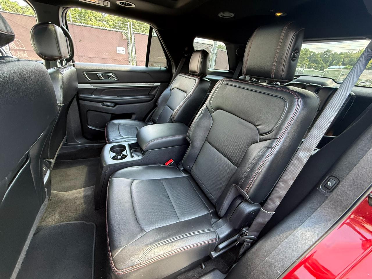 Ford Explorer Sport 4WD 2016