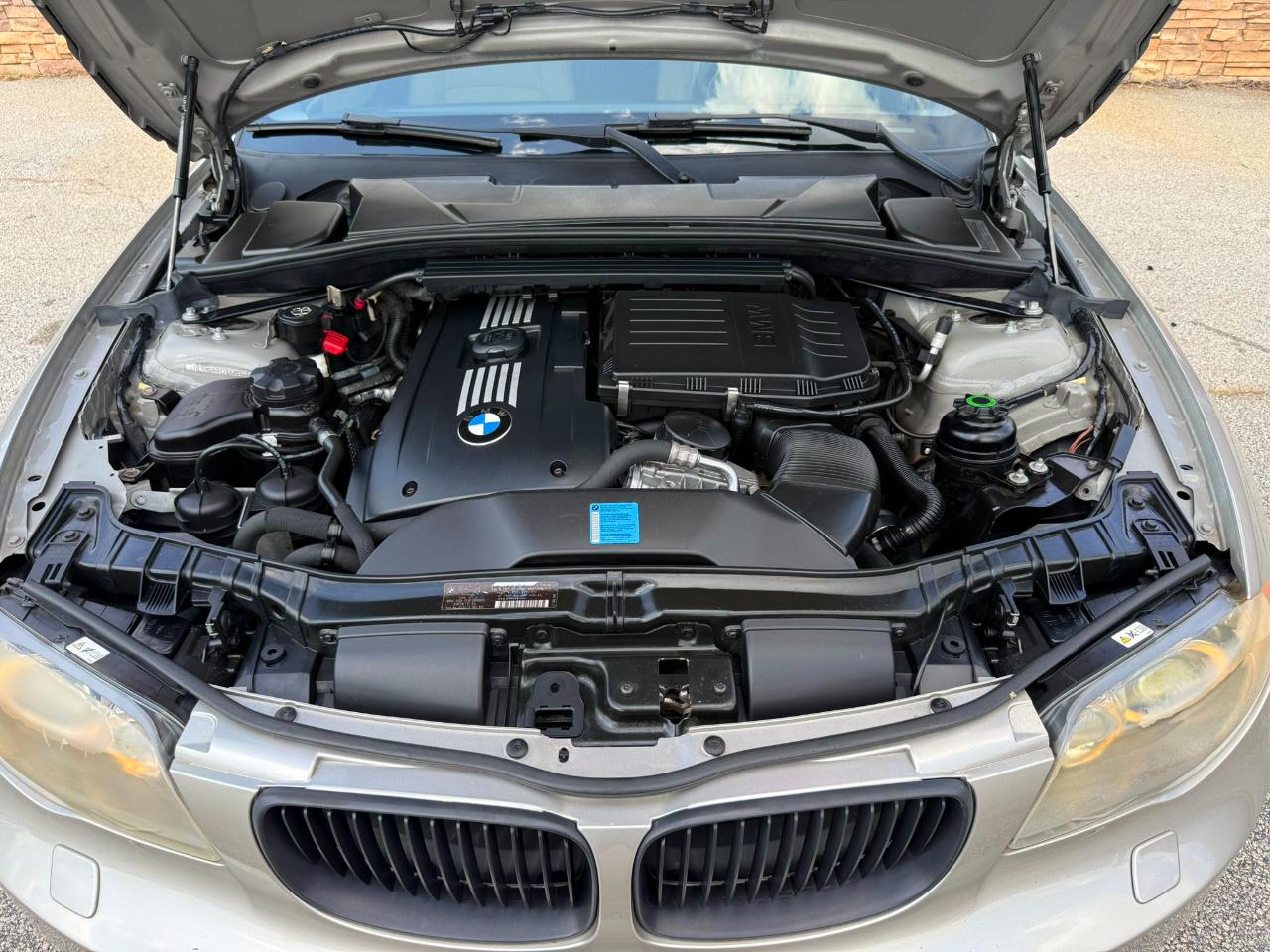 BMW 1-Series  2010
