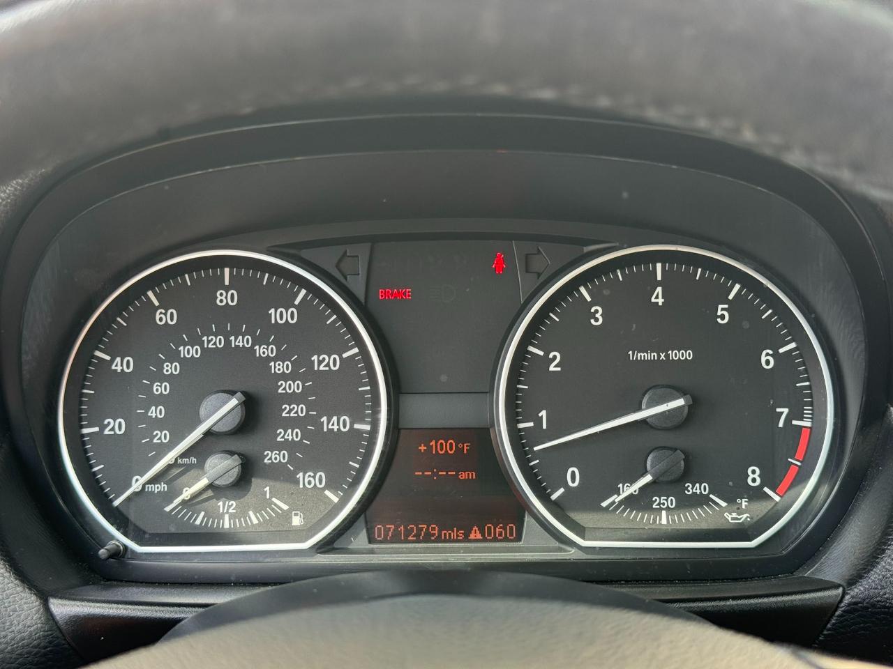 BMW 1-Series  2010