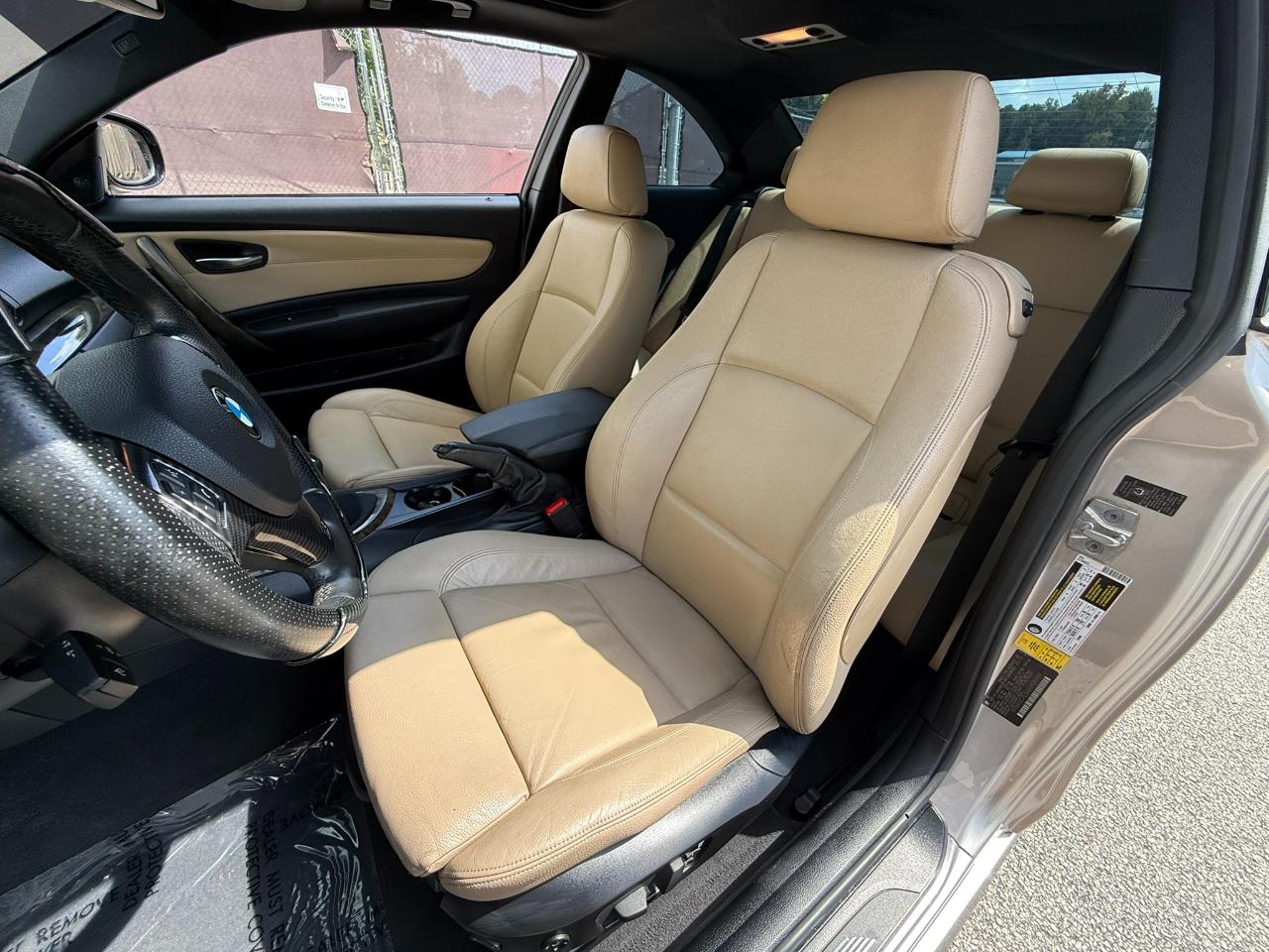 BMW 1-Series  2010