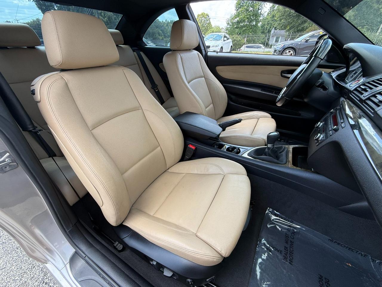 BMW 1-Series  2010