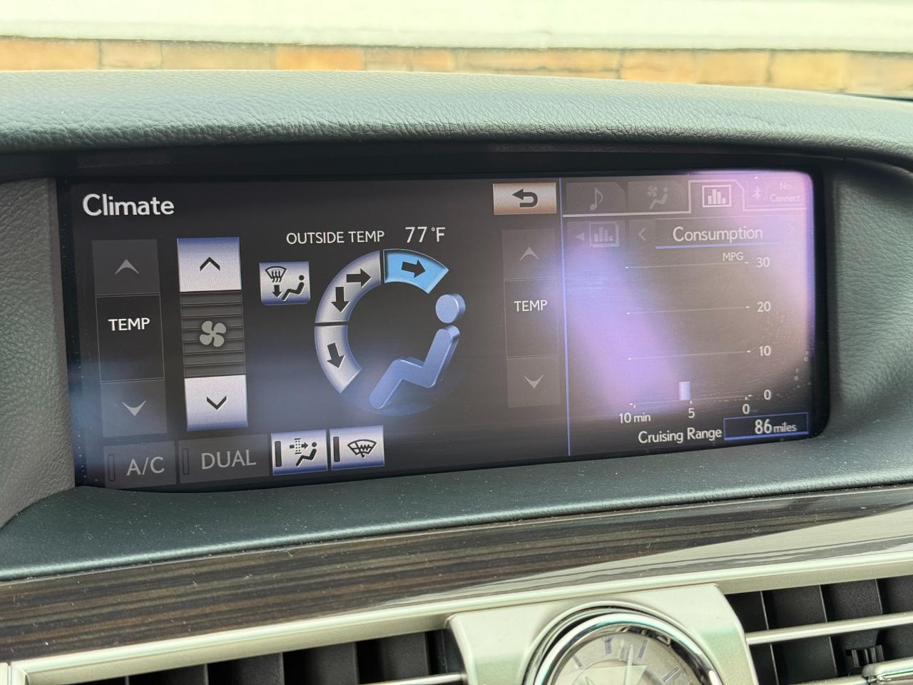 Lexus LS 460 Luxury Sedan AWD 2014