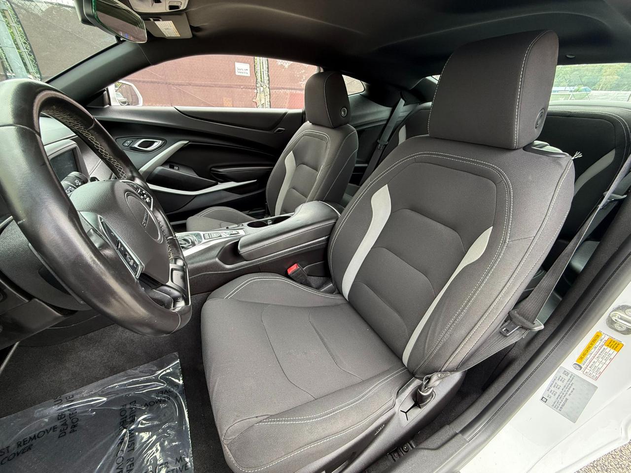 Chevrolet Camaro 1LT Coupe 8A 2018