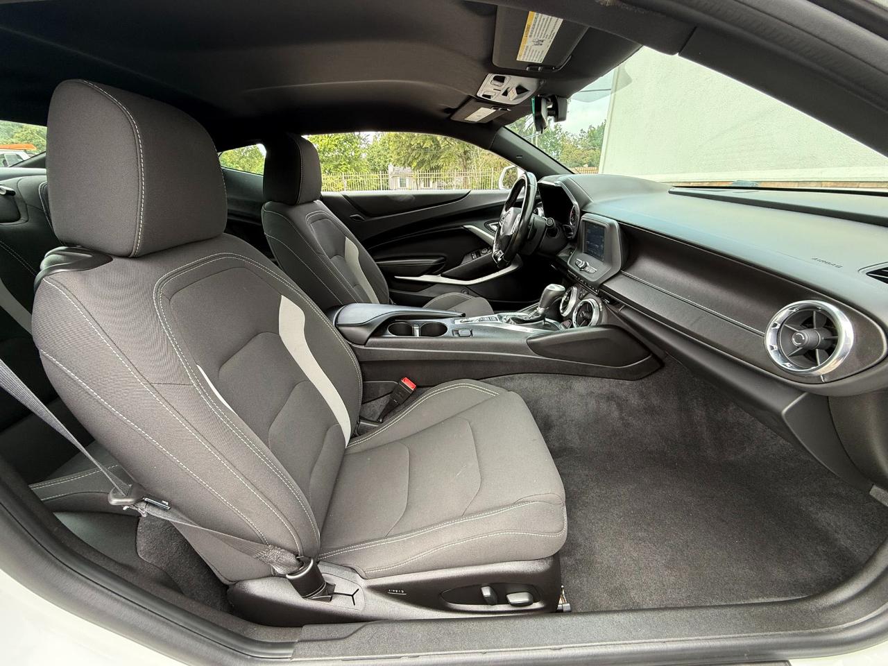 Chevrolet Camaro 1LT Coupe 8A 2018