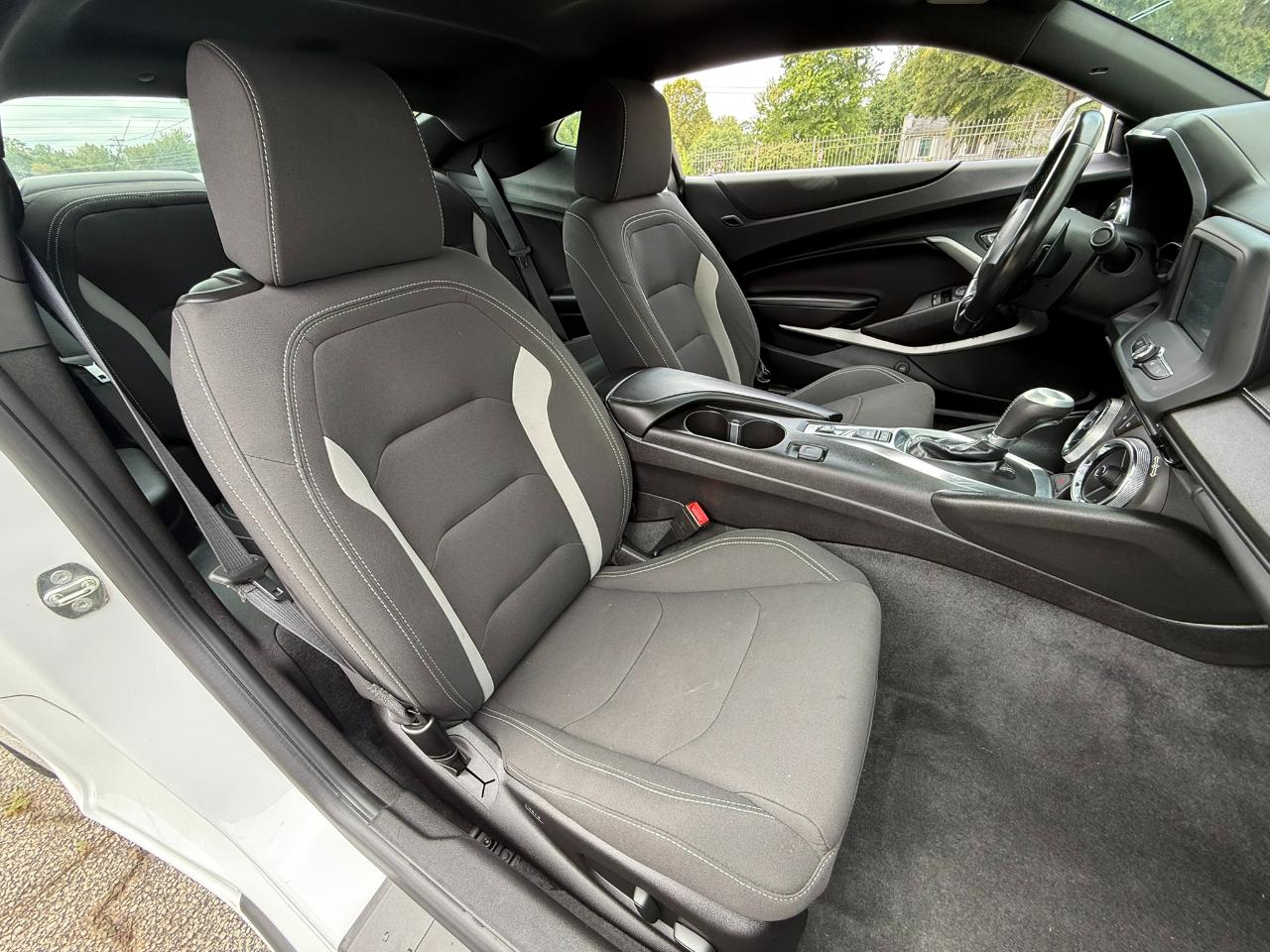 Chevrolet Camaro 1LT Coupe 8A 2018