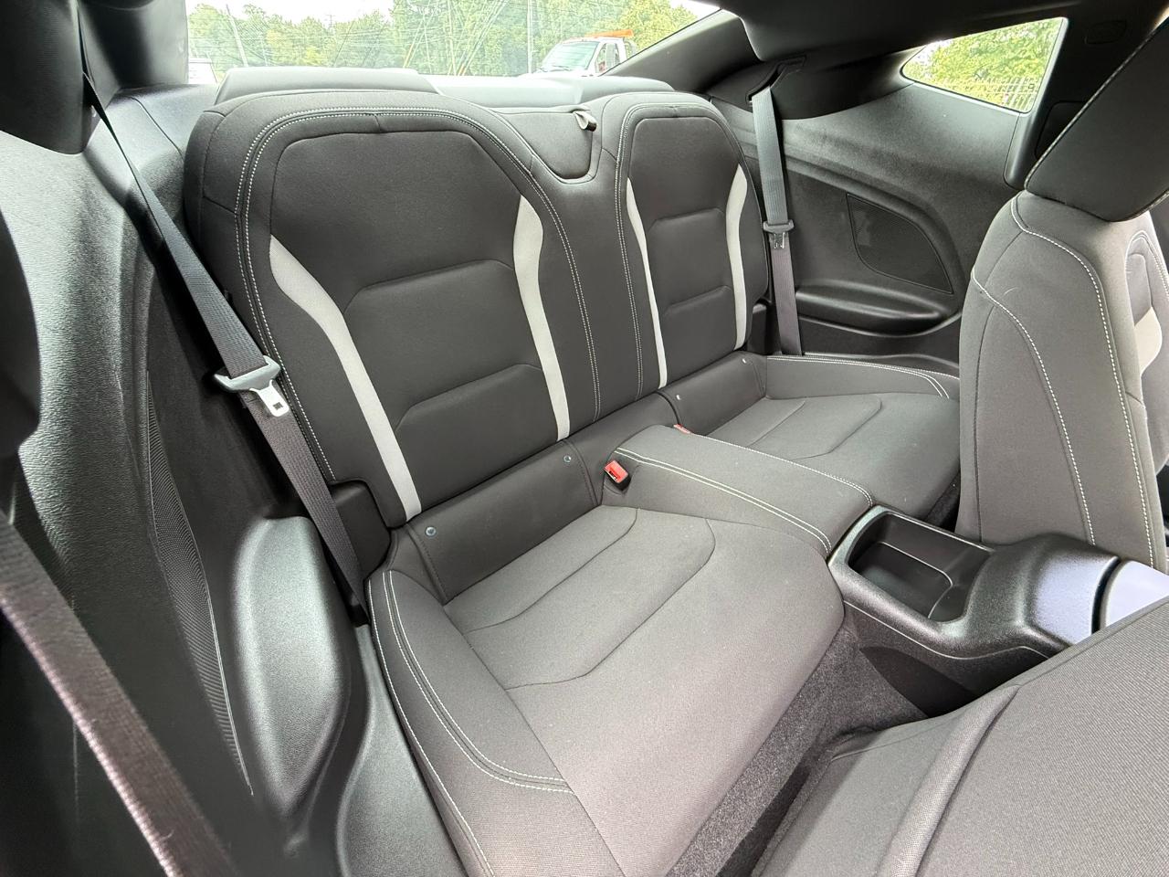Chevrolet Camaro 1LT Coupe 8A 2018