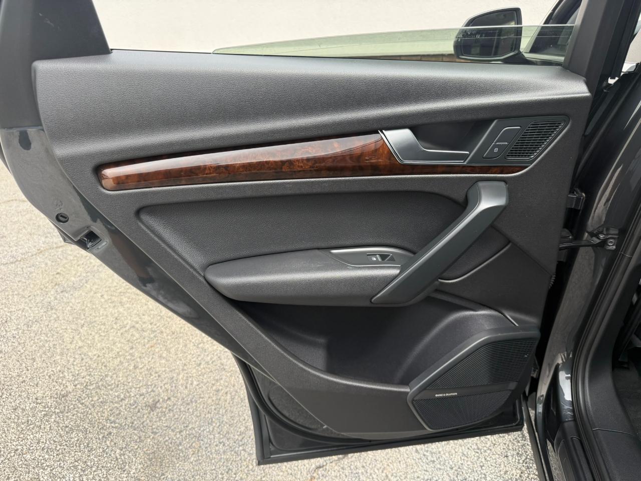 Audi Q5 2.0T Premium Plus quattro 2018