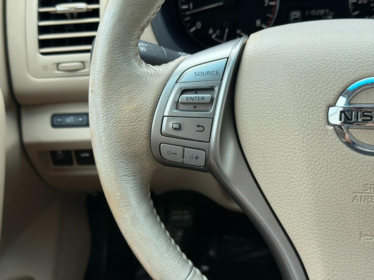 Nissan Altima 2.5 SV 2015