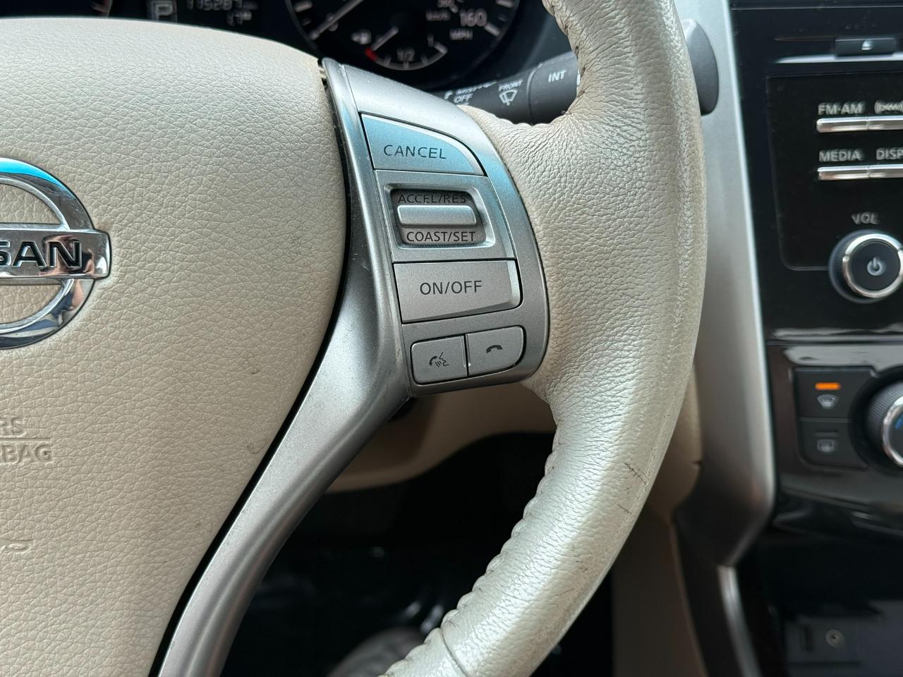 Nissan Altima 2.5 SV 2015