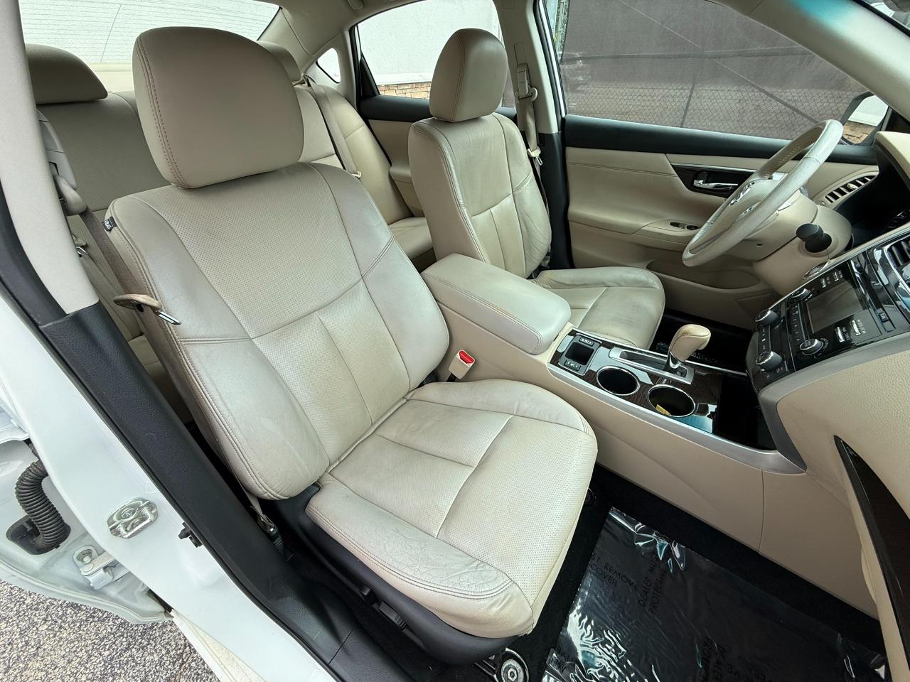 Nissan Altima 2.5 SV 2015