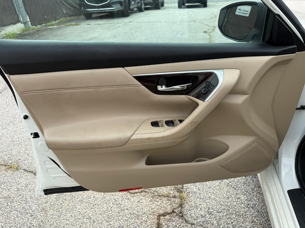 Nissan Altima 2.5 SV 2015